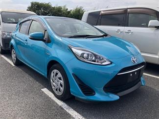 2017 Toyota AQUA - Thumbnail