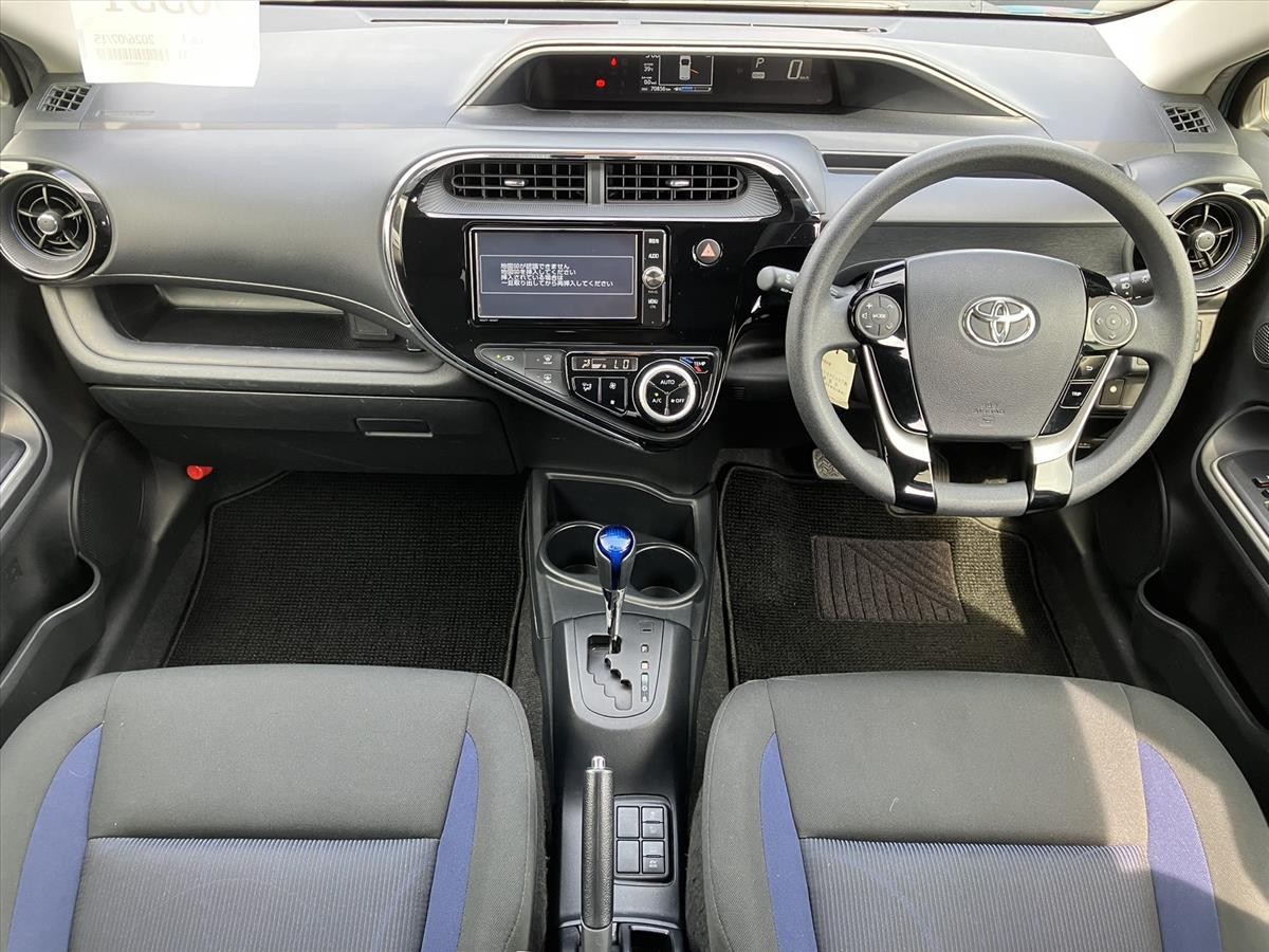 2017 Toyota AQUA