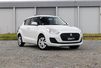 2017 Suzuki Swift - Thumbnail