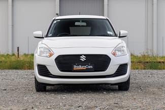 2017 Suzuki Swift - Thumbnail