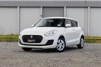 2017 Suzuki Swift - Thumbnail