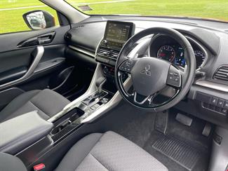2023 Mitsubishi Eclipse Cross - Thumbnail
