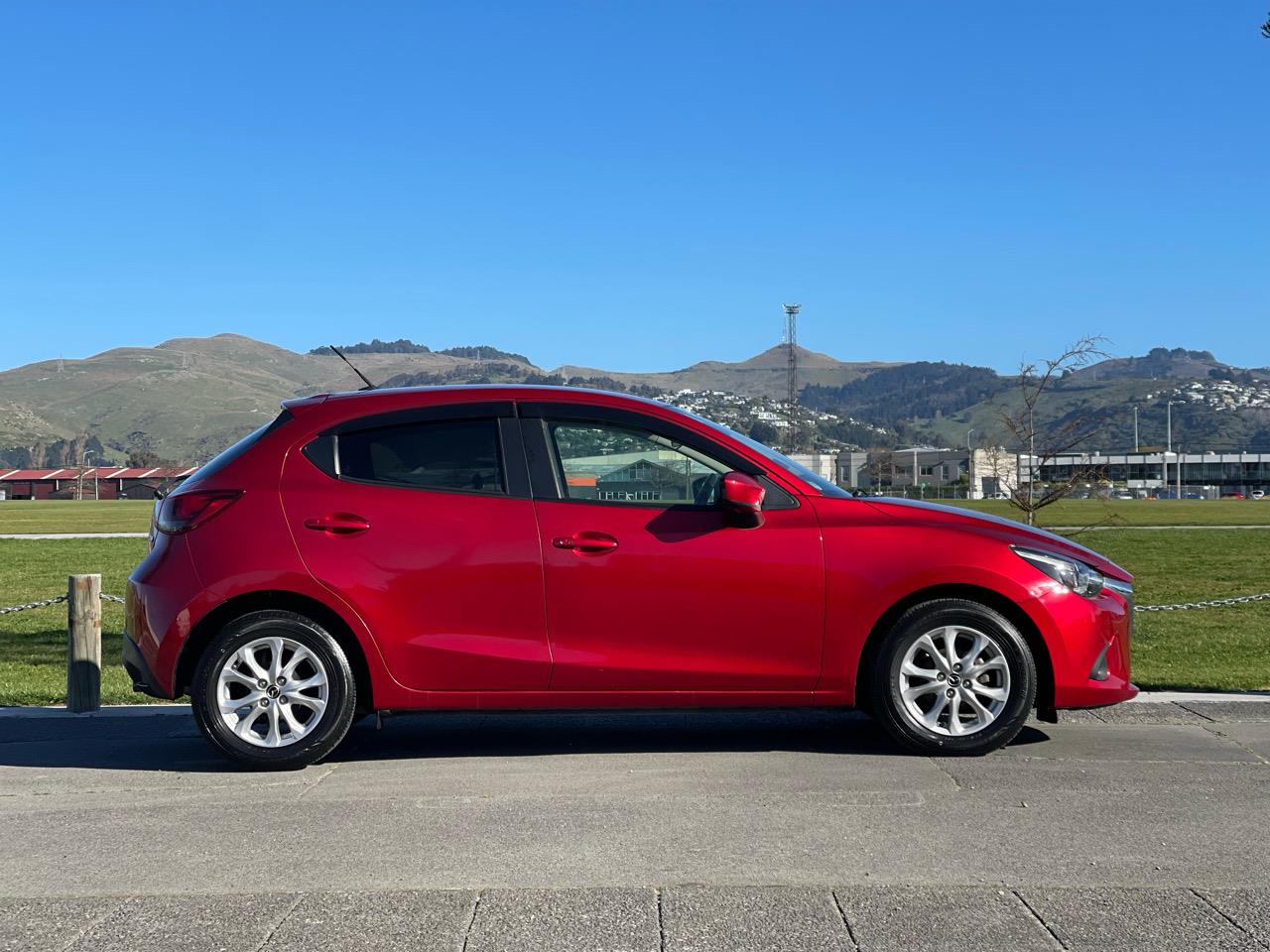 2014 Mazda Demio