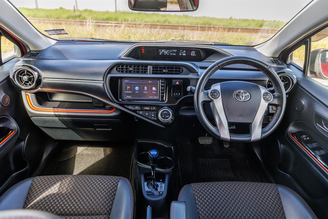 2015 Toyota AQUA