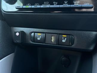 2020 Toyota Yaris - Thumbnail