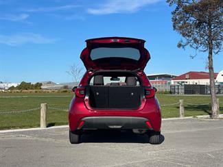 2020 Toyota Yaris - Thumbnail