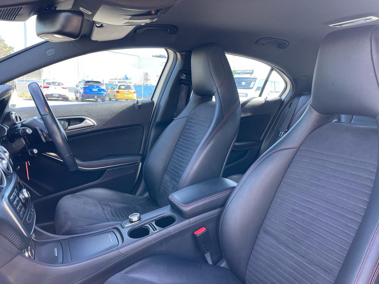 2015 Mercedes-Benz A180