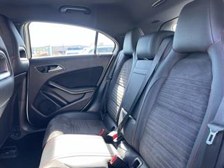 2015 Mercedes-Benz A180 - Thumbnail