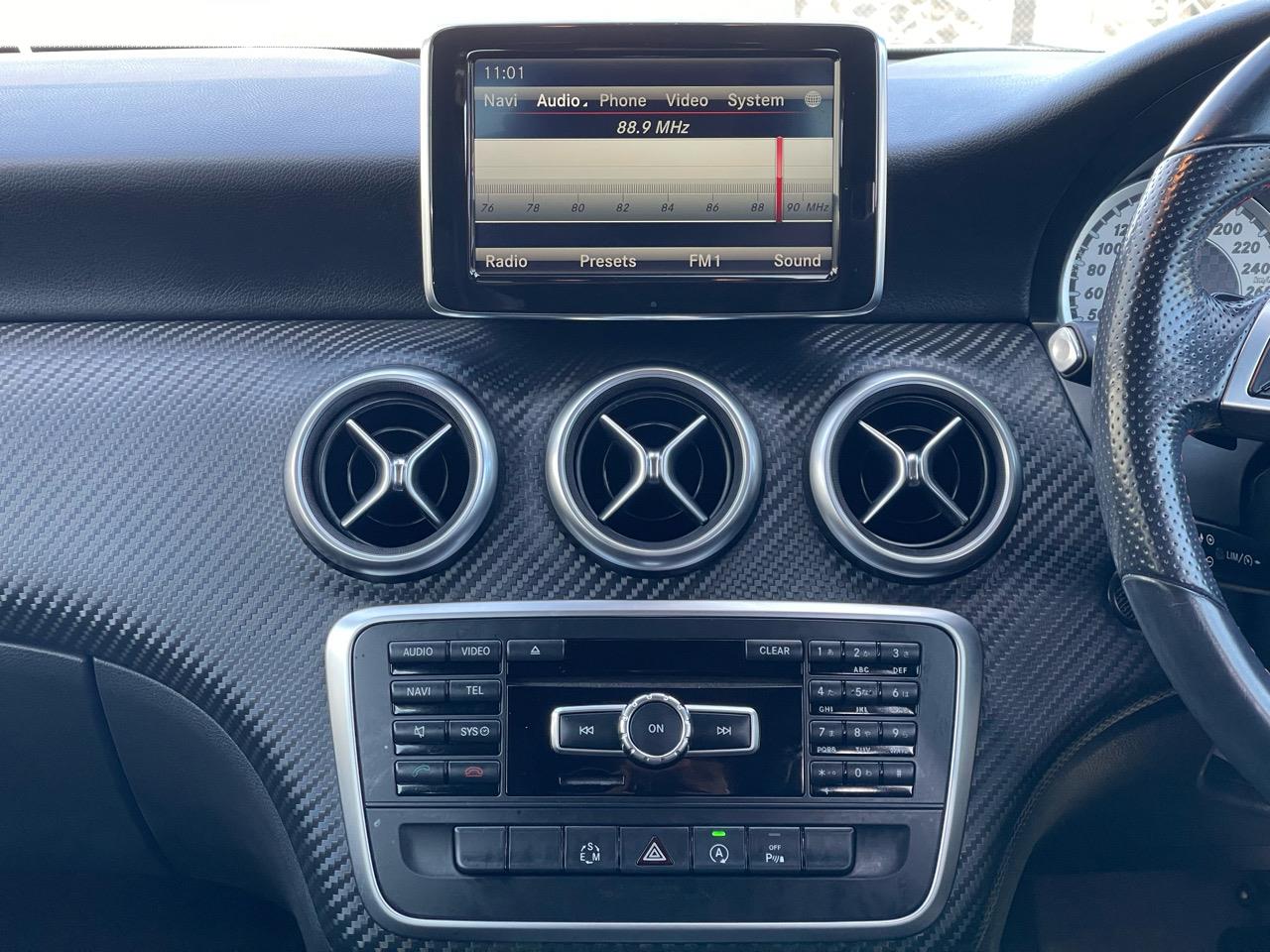 2015 Mercedes-Benz A180