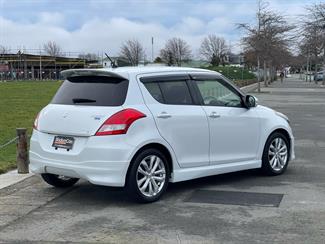 2016 Suzuki Swift - Thumbnail