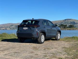 2024 Toyota Yaris Cross - Thumbnail