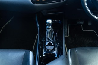 2019 Toyota C-HR - Thumbnail