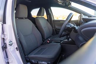 2020 Toyota Yaris - Thumbnail