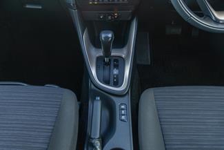 2020 Toyota Yaris - Thumbnail