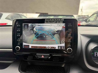 2020 Toyota Yaris - Thumbnail