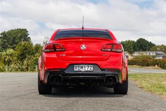 2016 Holden Commodore - Thumbnail