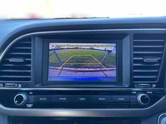 2017 Hyundai Elantra - Thumbnail