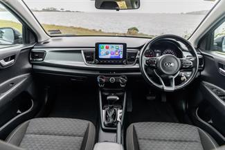 2021 Kia Rio - Thumbnail