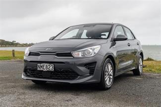 2021 Kia Rio - Thumbnail