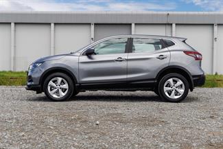 2021 Nissan Qashqai - Thumbnail