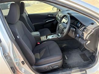 2012 Toyota Camry - Thumbnail