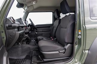 2023 Suzuki Jimny - Thumbnail