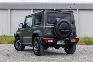 2023 Suzuki Jimny - Thumbnail