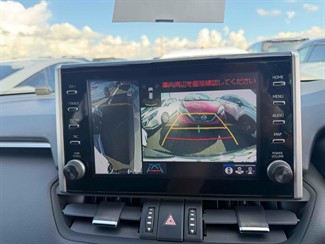 2021 Toyota RAV4 - Thumbnail