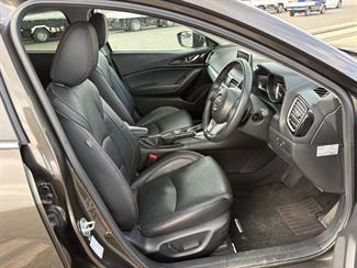 2014 Mazda Axela - Thumbnail