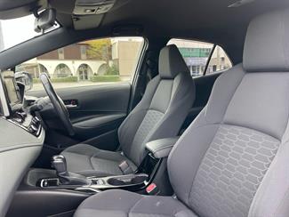 2018 Toyota Corolla - Thumbnail