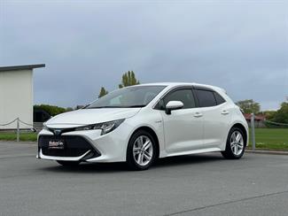2018 Toyota Corolla - Thumbnail
