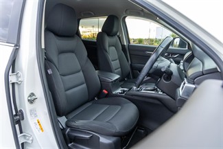 2017 Mazda CX-5 - Thumbnail