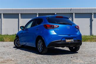 2017 Mazda Demio - Thumbnail