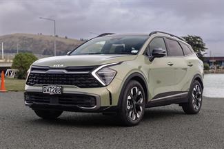 2024 Kia Sportage - Thumbnail