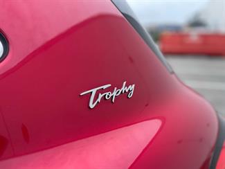 2022 MG Hs - Thumbnail