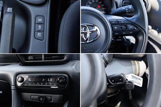 2020 Toyota Yaris - Thumbnail