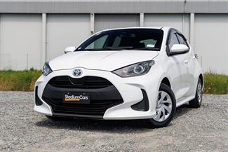 2020 Toyota Yaris - Thumbnail