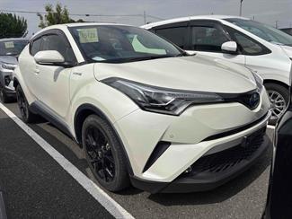 2018 Toyota C-HR - Thumbnail