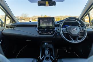 2020 Toyota Corolla - Thumbnail
