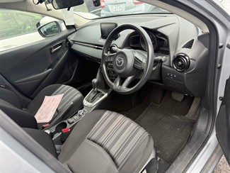 2021 Mazda 2 - Thumbnail