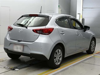 2021 Mazda 2 - Thumbnail