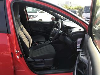 2020 Toyota Yaris - Thumbnail