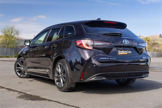 2019 Toyota Corolla - Thumbnail