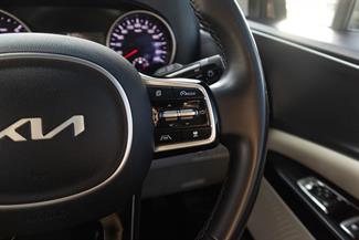 2023 Kia Carnival - Thumbnail