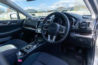 2015 Subaru Outback - Thumbnail
