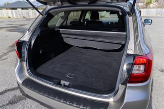 2015 Subaru Outback - Thumbnail