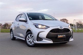 2021 Toyota Yaris - Thumbnail