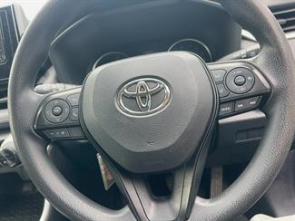 2019 Toyota RAV4 - Thumbnail
