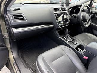 2017 Subaru Outback - Thumbnail