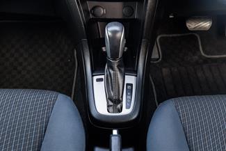 2013 Suzuki Swift - Thumbnail